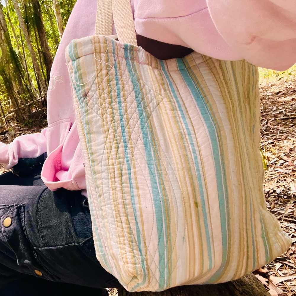 Quilted quantity, up-cycled tote bag🍁